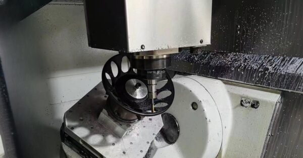 curved plastic parts cnc machining