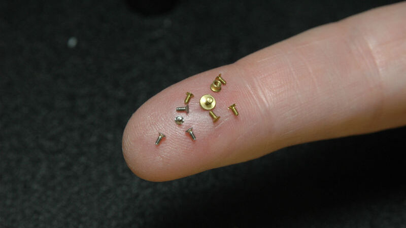 swiss ultra machining screw parts