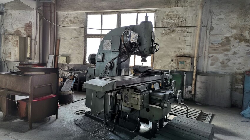 mechanical milling machines
